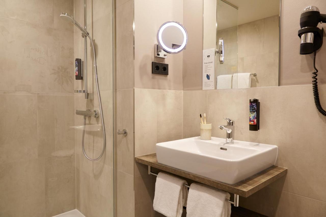 Holiday Inn - The Niu, Hub Dusseldorf Messe By Ihg 外观 照片