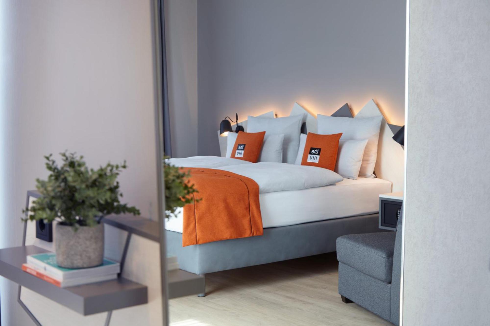 Holiday Inn - The Niu, Hub Dusseldorf Messe By Ihg 外观 照片
